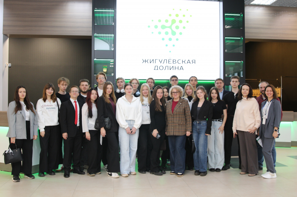 Визит студентов СГЭУ в рамках акселерационной программы вуза «АэроАвто: экономика роста»