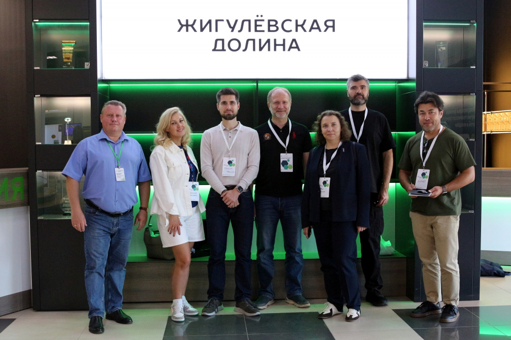 Делегация выпускников Высшей школы бизнеса МГУ им. М.В. Ломоносова, Школы управления Сколково, участники образовательного проекта «Бизнес-экспресс»