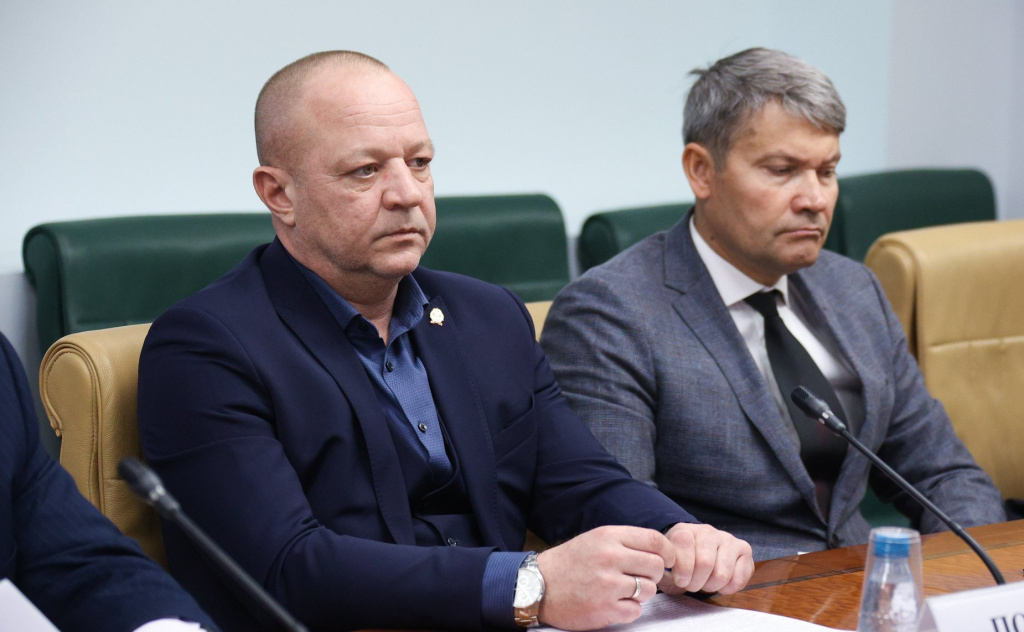 совещание в СФ 2.jpg